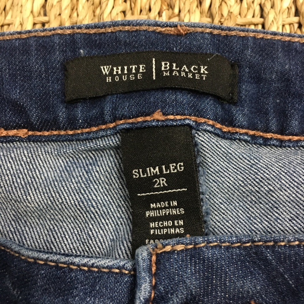 EUC White House Black Market Slim Leg Regular Distressed Fabric Jean - Picture 9 of 15